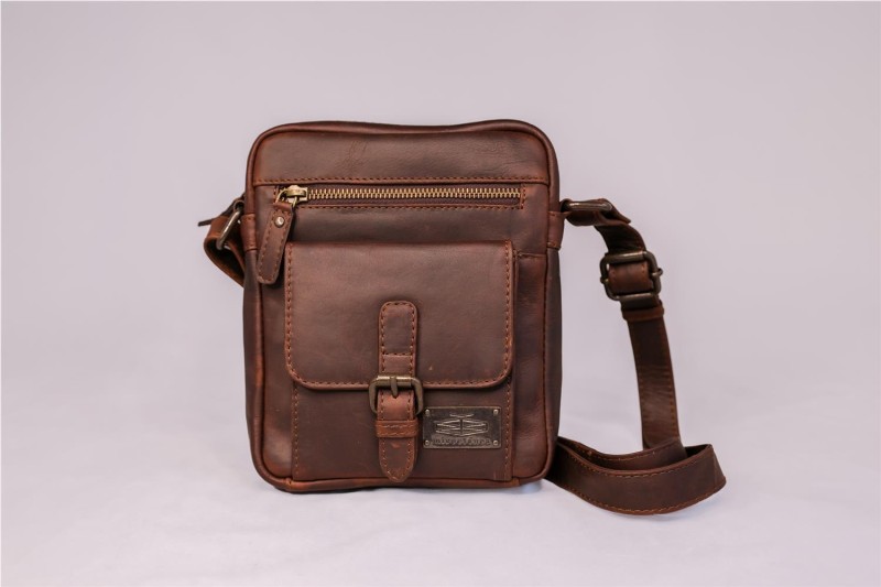 BOLSO MISCELANEA CAVALIER CUERO