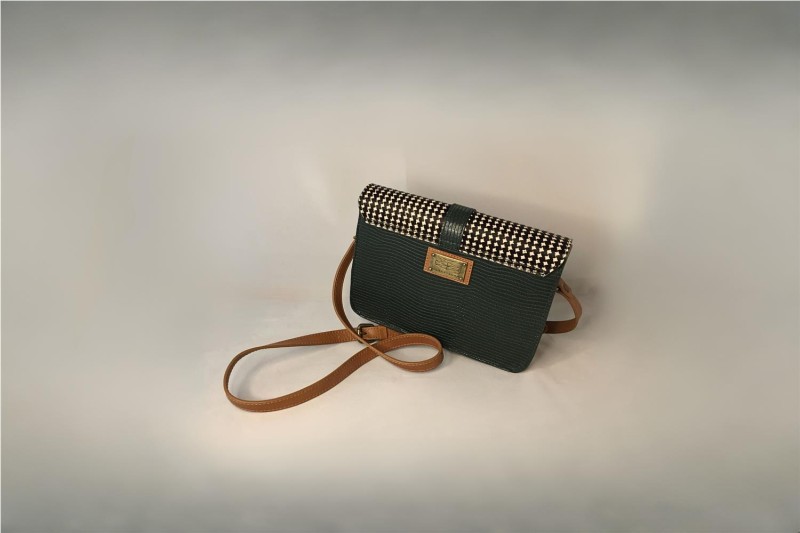 BOLSO MISCELANEA CECILE VERDE 2