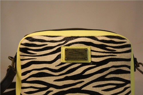 BOLSO MISCELANEA LAURINE AMARILLO