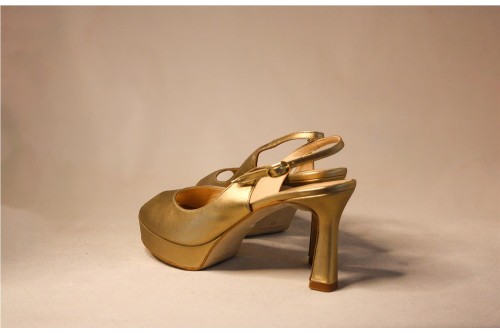ZAPATOS MISCELANEA ORO ZAPATOS MISCELANEA ORO