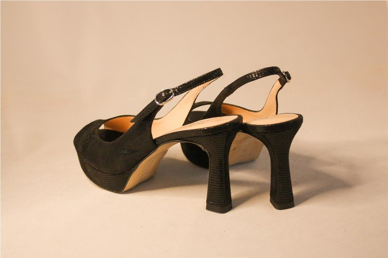 ZAPATOS MISCELANEA NEGRO 2