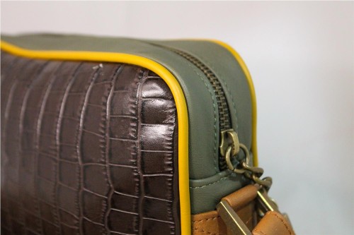 BOLSO MISCELANEA MADELEINE COW CUERO