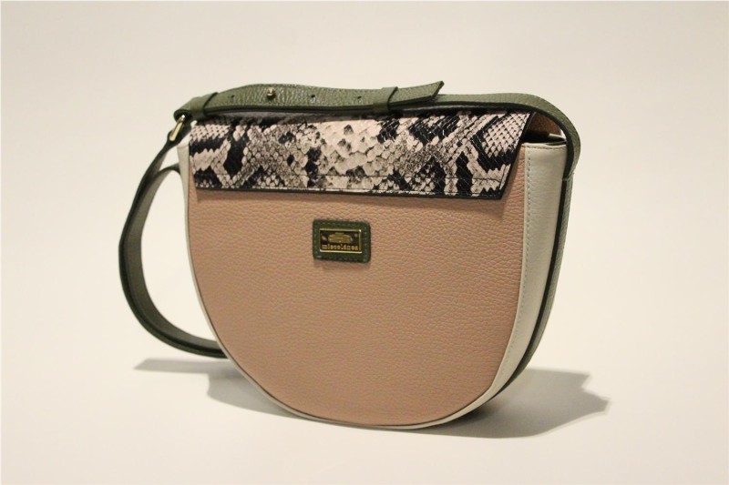 BOLSO MISCELANEA CHLOE ROSA 2